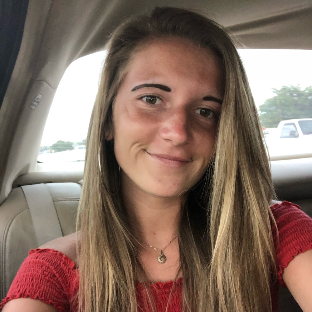 Meet your Posher, Ashlyn